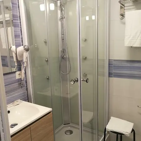 La Finestra Sul Mare Couette-café Letojanni